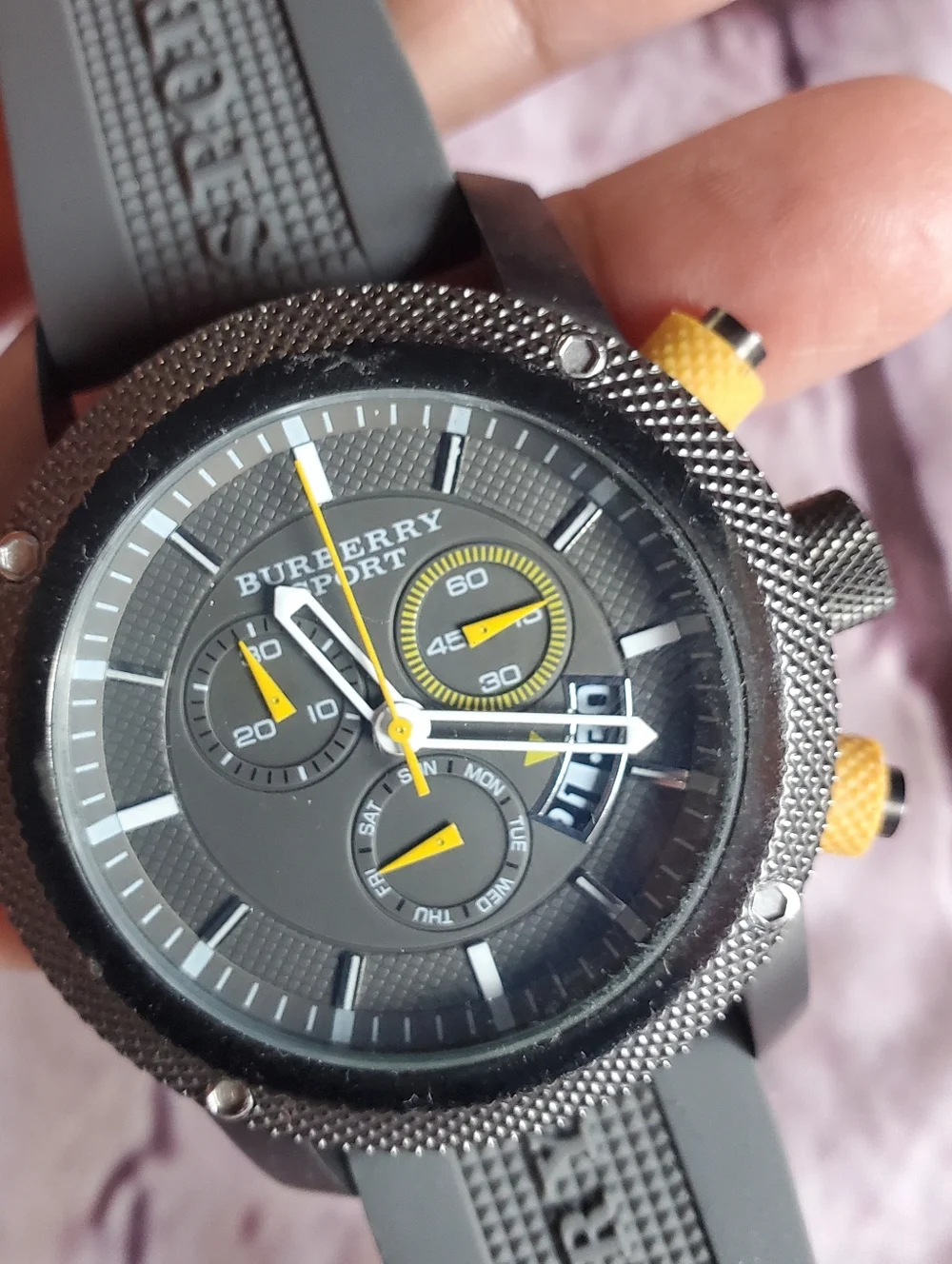 Burberry Sport Endurance Chronograph Watch Gray. For Parts - Picture 6 of 11